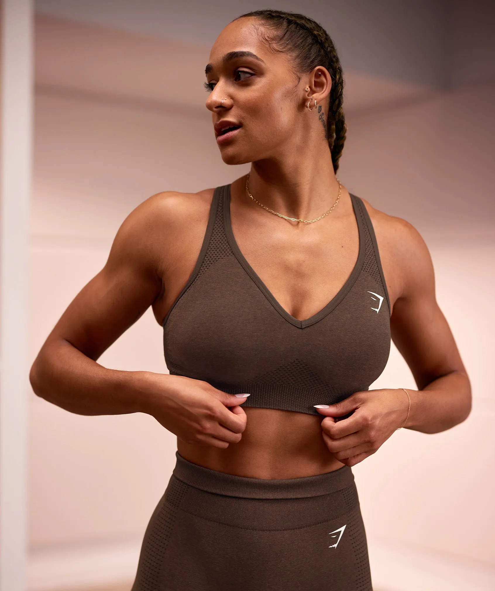 Gymshark Vital Seamless 2.0 V Neck  Sports Bra - Espresso Marl