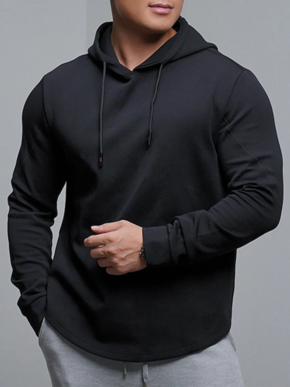Kore Curve hem  Muscle fit  Hoodie Workout Heat Tech Gear